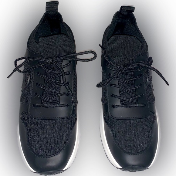 DANSKIN Women’s Infinite Black Ultra Light Knit Sneakers, Slip on Shoes Size 9 - Picture 2 of 15